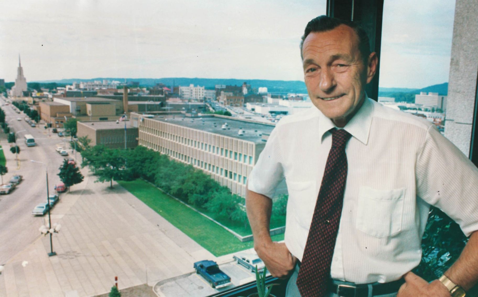 1985: City Hall